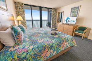 Contemporary 3BR Beach Colony Resort - Oceanfront