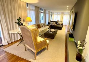 Cascais next to casino and to Tamariz beach