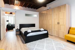 Comfortable Vatican, Pope View Window with St Peter View