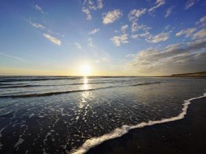 6 person holiday home in Hvide Sande