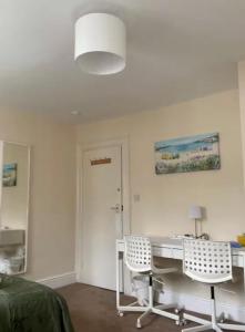 Lovely Rooms in Camden Town, Central London