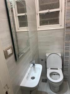 Charming &Cosy Apt in Heliopolis nr Airport