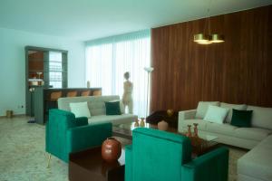 Casa Orbit AC Pool Jacuzzi Central Location