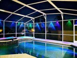 Orlando Disney Themed Retreat 4BR with 2 Suites, Private Pool & Spa