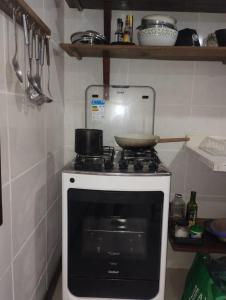 Casa com piscina em Búzios a 200m da praia da Marina