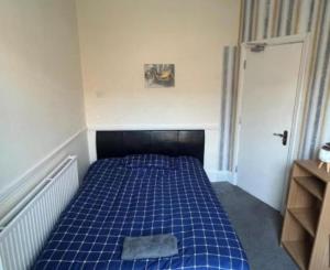 Elephant and castle zone 1 central London room