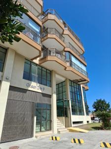 Camboinhas com a VISTA MAIS LINDA! Cobertura TOP