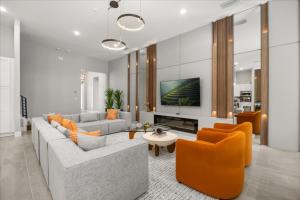 15 Bedrooms 165 Bathrooms Sonoma 4171Sb