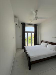 In the heart of Colombo 2 Bedrooms Apartment