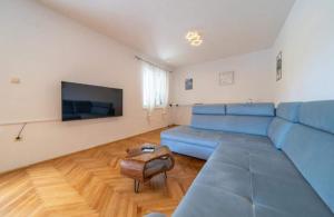 Seaside holiday house Barbat, Rab - 25029