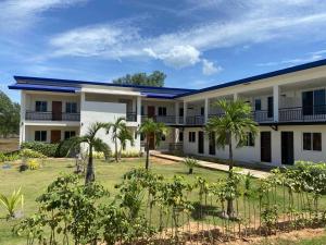 The Waterfront Beach Resort