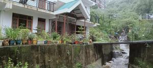 Devbhoomi Inn Shimla Homestay