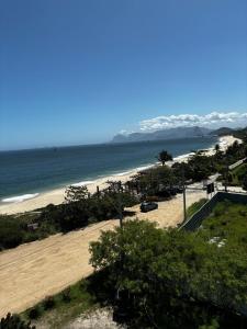 Camboinhas com a VISTA MAIS LINDA! Cobertura TOP