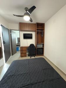 Cuarto independiente frente al museo del desierto