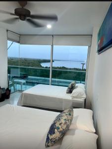 Apartment, with direct access to the sea