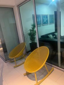 Apartment, with direct access to the sea