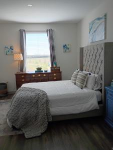 Luxury Views By The Water 1 in Madison, Airport , Toyota Field, Arsenal