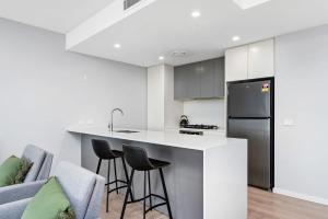 Herald Building Newcastle - Coastal City Retreat