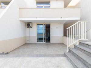 Aria condizionata e terrazza vista mare