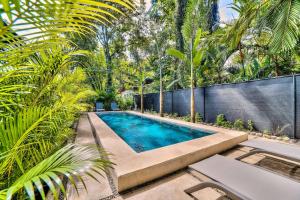 Salt n Pepper - Parsley Villa with shared Pool - Adults Only