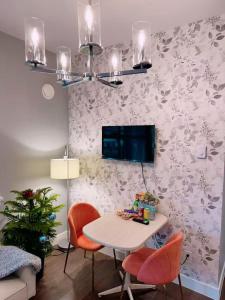 Lovely 2 bedroom suite in Langford
