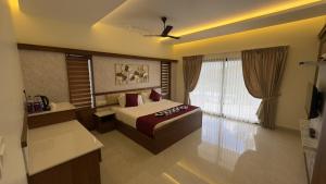 Southern Panorama Campnoel Munnar