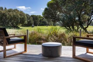 Privately Managed Golf View - Bangalay Villas