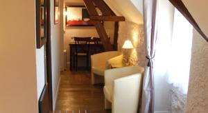 Hotels Logis Hostellerie des Ducs : photos des chambres