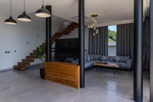 Chaluklam Bay View Villa - 3BR Luxury pool villa