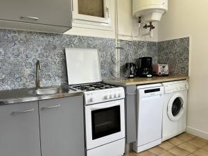480 - Maison de pêcheur à 50m de la Plage de Caroual