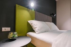 NAR Royalton Apartment #60