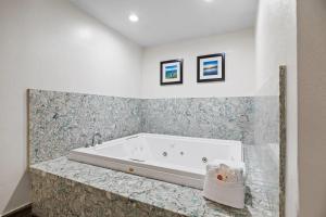 Comfort Inn Santa Cruz North