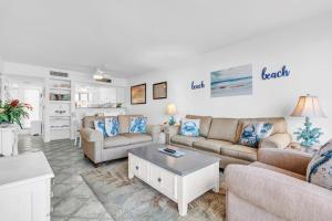 Runaway Bay 283 condo