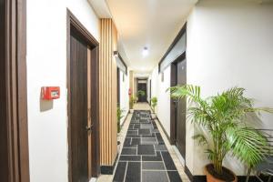 FabHotel Ess Pee Grand