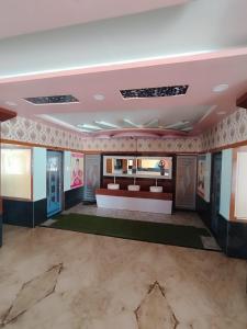 Trishan Hotel