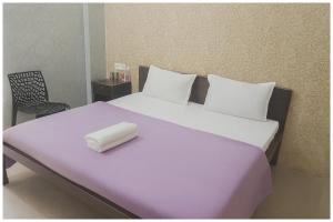 Sunrakh Lane Ashiyana Hotel Shree# Laddoo# Gopal Dham Near Sri Saubhari Rishi Temple pond and Bankey Bihari Temple - Free Wi-Fi With Room Service - Fully Air conditioning Premium Room- Best Hotel In Vrindavan