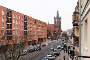 Rajska City Centre Apartment by BookingHost