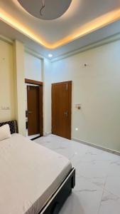 Rudrangan Suites Full Luxurious Villa Near Mahakaleshwar temple By AP villas and Resorts