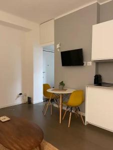 Grazioso Monolocale-Piazza Insubria