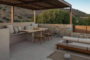 Drakoni Luxury Suite, an Architectural Hideaway, By ThinkVilla