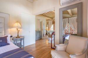 VILLA PITTI AMERIGHI 26, Emma Villas