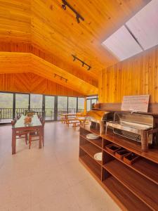 Cozy Hostel and Tours