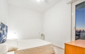 1 Bedroom Stunning Apartment In Sestri Levante