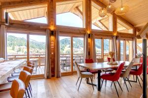 Apt Le Rocher - close to town with Hot tub for 8ppl+2kids