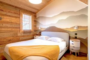 Apt Le Rocher - close to town with Hot tub for 8ppl+2kids