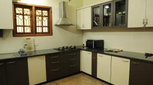 Gorgeous Inn - Homestay in Mangalore by UrbanEase