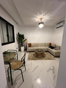 Lux appartement a hay elwahat