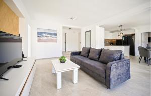 Stunning Apartment In Matulji