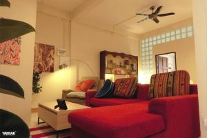 Super BIG Mid Century Home near River & IconSiam