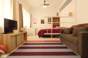 Super BIG Mid Century Home near River & IconSiam